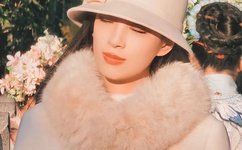 国产色精品久久人妻无码看片